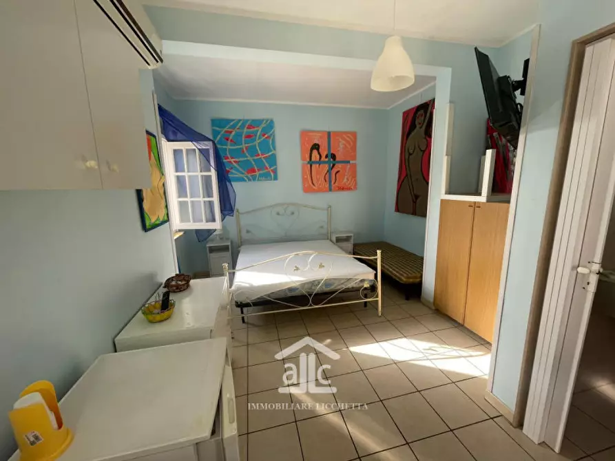 Immagine 19 di Villa in vendita  in Via per Tricase a Castro