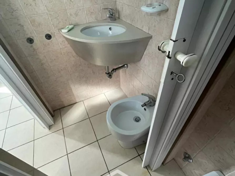 Immagine 24 di Villa in vendita  in Via per Tricase a Castro