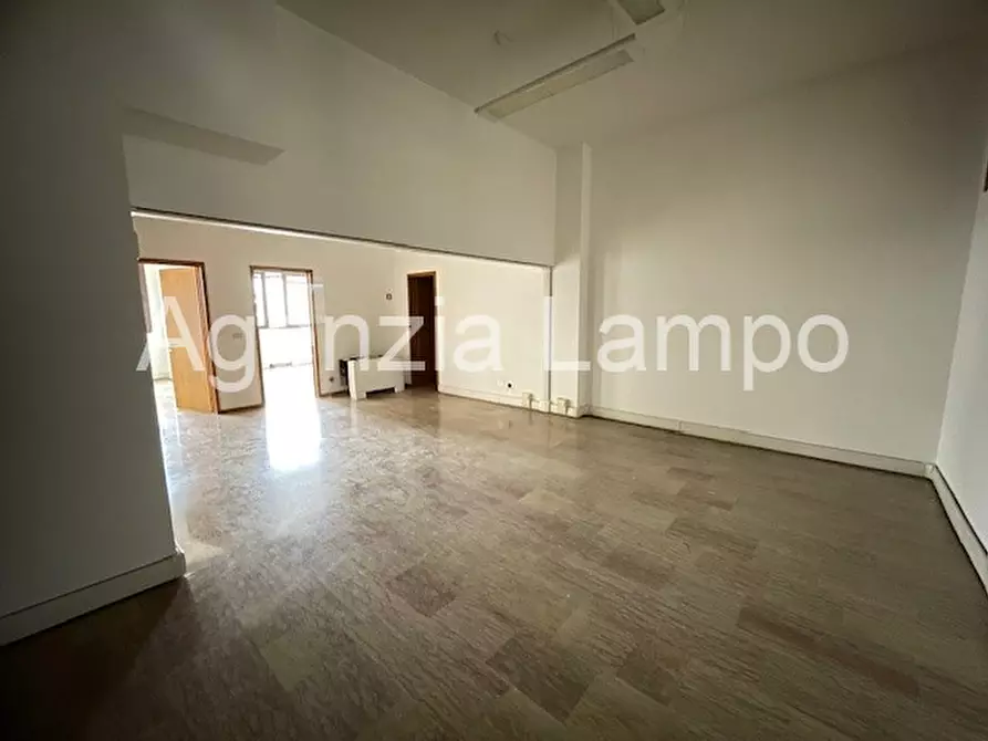 Immagine 1 di Ufficio in vendita  in Via Oberdan a Pordenone