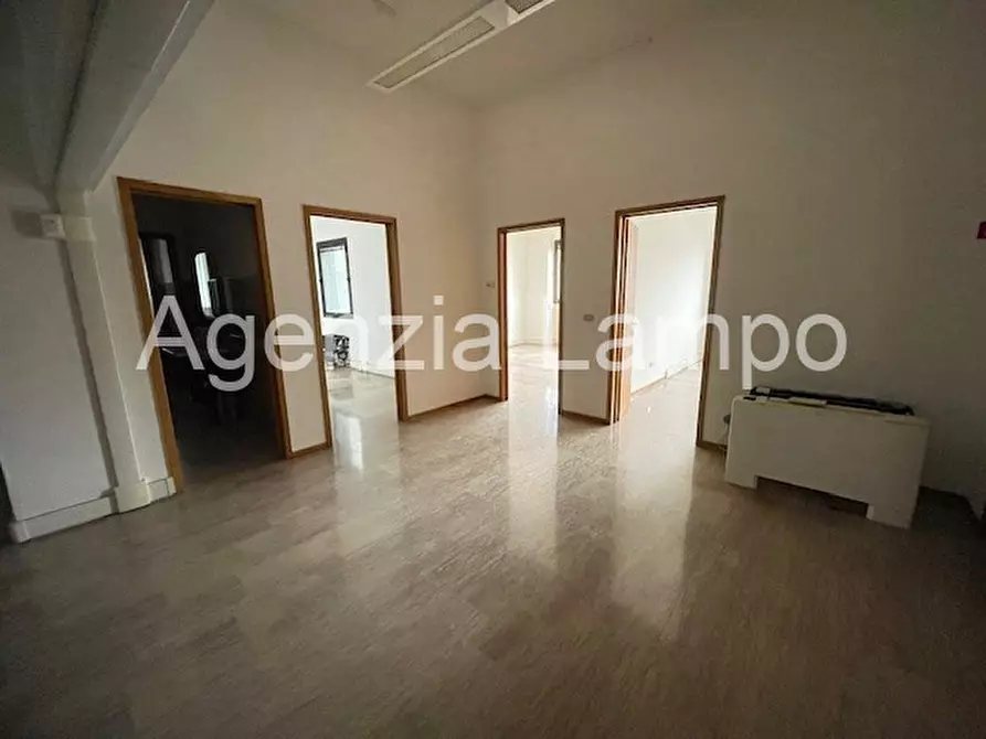 Immagine 5 di Ufficio in vendita  in Via Oberdan a Pordenone
