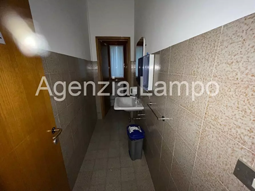 Immagine 12 di Ufficio in vendita  in Via Oberdan a Pordenone