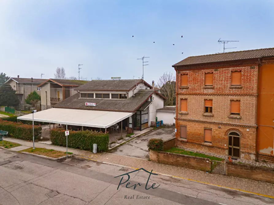 Immagine 24 di Attività commerciale in vendita  in via roma 4 a Schivenoglia