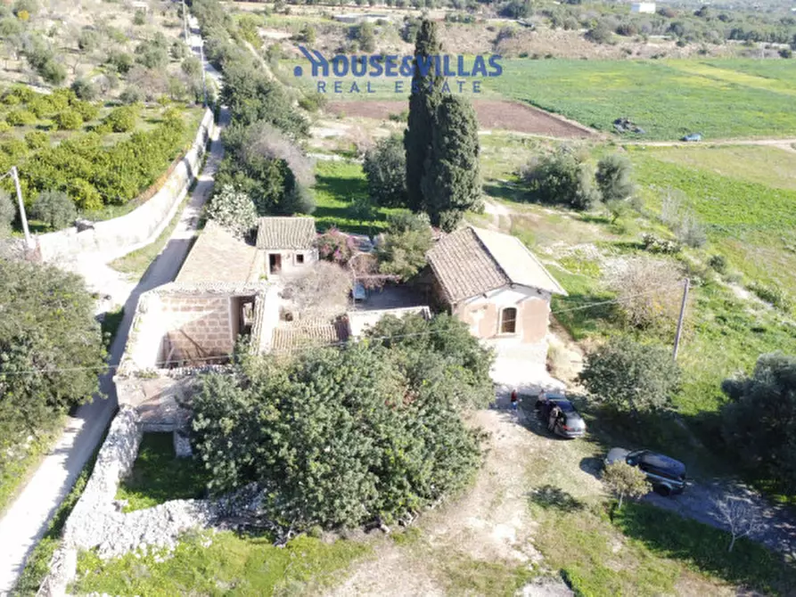 casa indipendente in vendita ad Avola