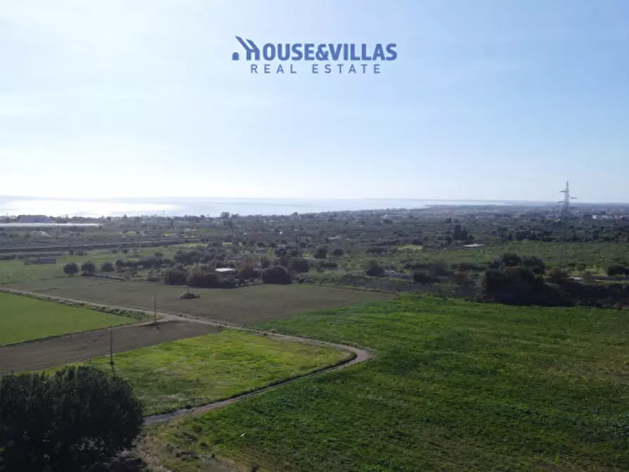 Immagine 9 di Villa in vendita  in contrada petrara a Avola