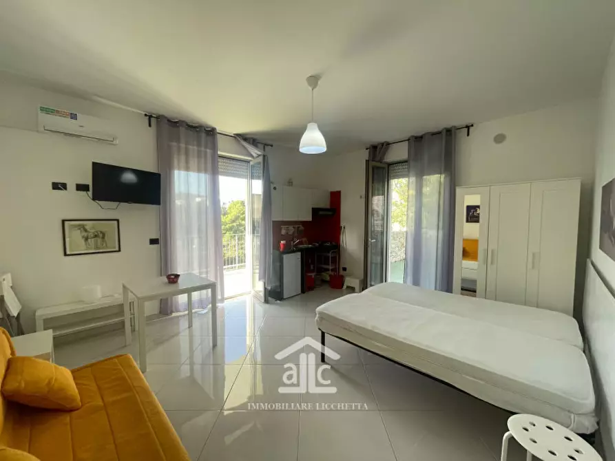 Immagine 10 di Appartamento in vendita  in Via Vittorio Veneto a Castro