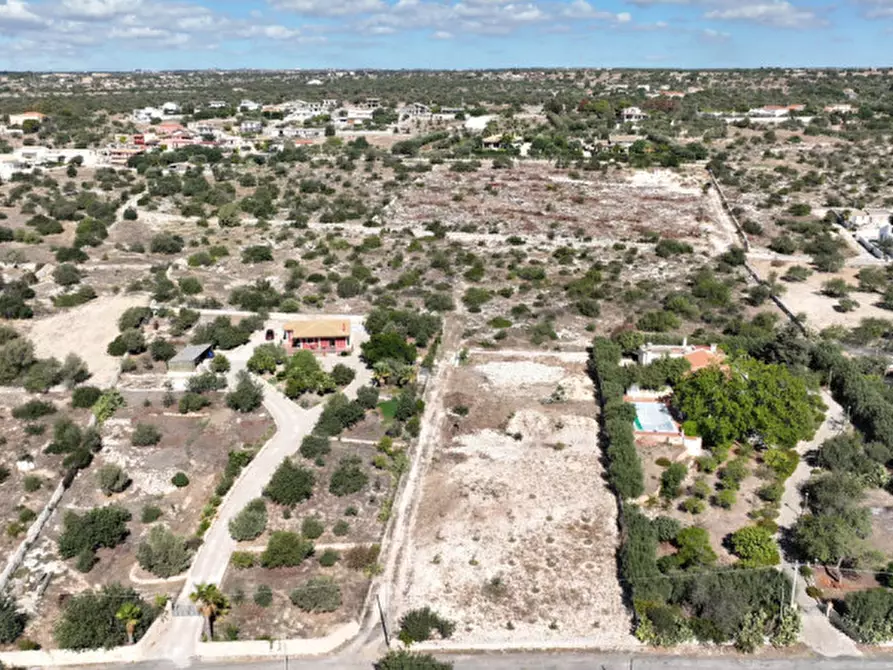 Immagine 1 di Terreno in vendita  in C.da Boschi Pisani a Pozzallo