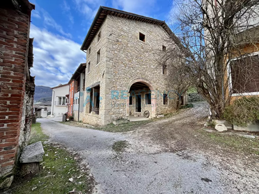 Immagine 6 di Casa indipendente in vendita  in Contrada Fortuna a Castelgomberto