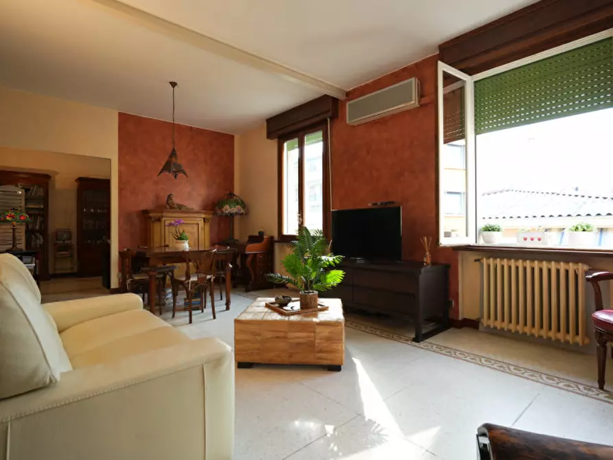 Immagine 7 di Appartamento in vendita  in Strada Nino bixio a Parma