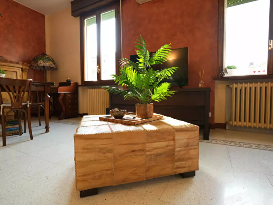 Immagine 8 di Appartamento in vendita  in Strada Nino bixio a Parma