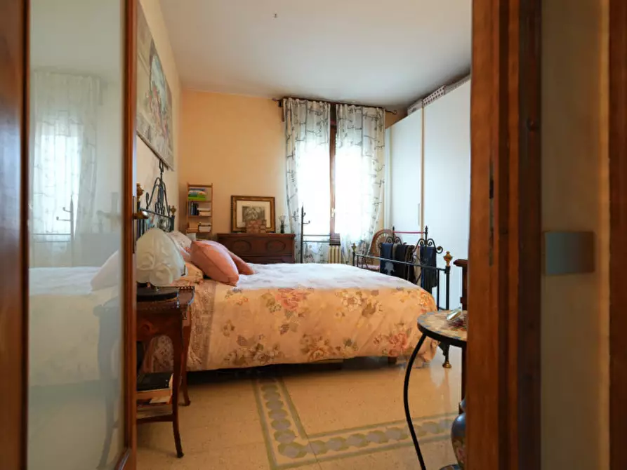 Immagine 13 di Appartamento in vendita  in Strada Nino bixio a Parma