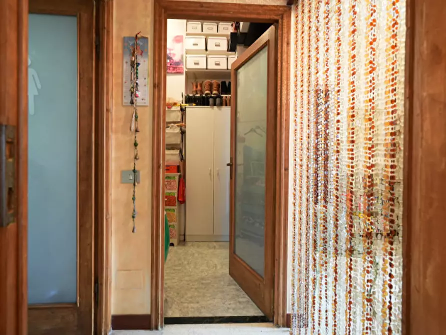 Immagine 28 di Appartamento in vendita  in Strada Nino bixio a Parma