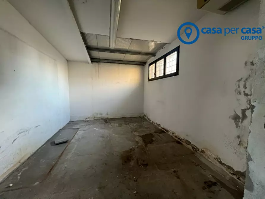 Immagine 21 di Ufficio in affitto  in Viale Porta Po a Rovigo