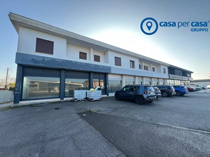 Immagine 25 di Ufficio in affitto  in Viale Porta Po a Rovigo