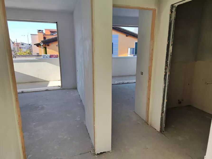 Immagine 8 di Casa trifamiliare in vendita  a Selvazzano Dentro