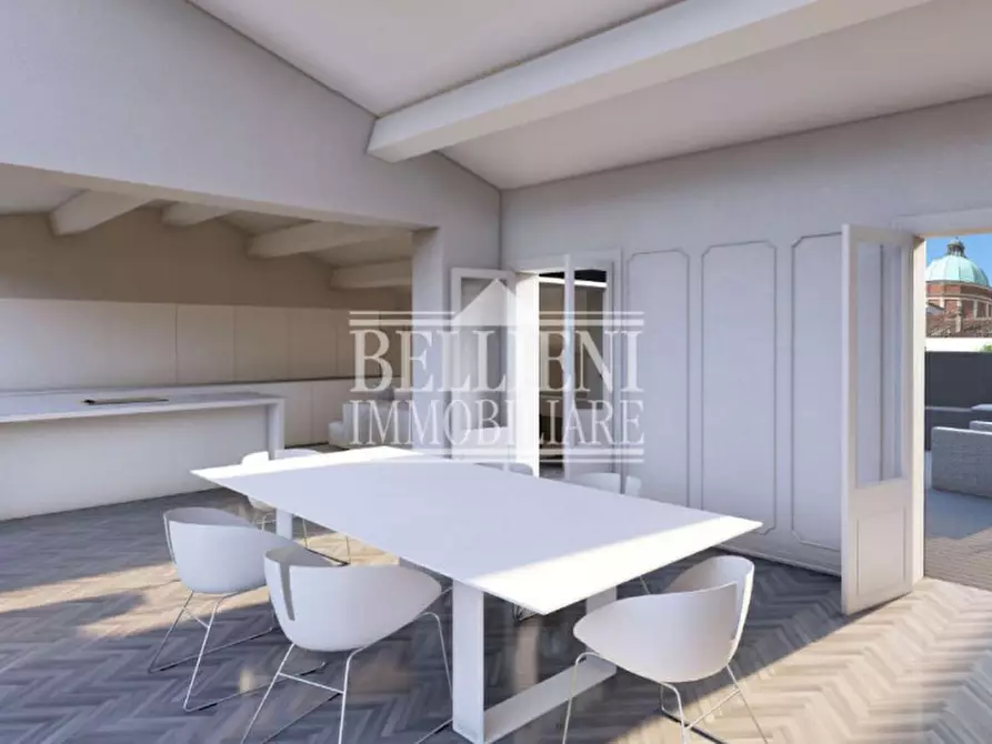 Immagine 5 di Appartamento in vendita  in Contrà Riale a Vicenza