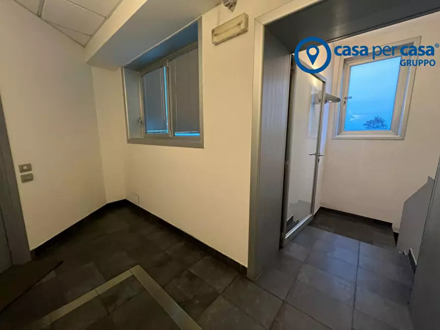 Immagine 1 di Ufficio in vendita  in Via Luigi Einaudi a Rovigo