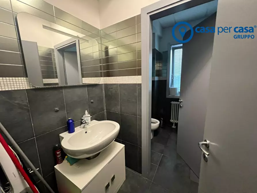 Immagine 6 di Ufficio in vendita  in Via Luigi Einaudi a Rovigo