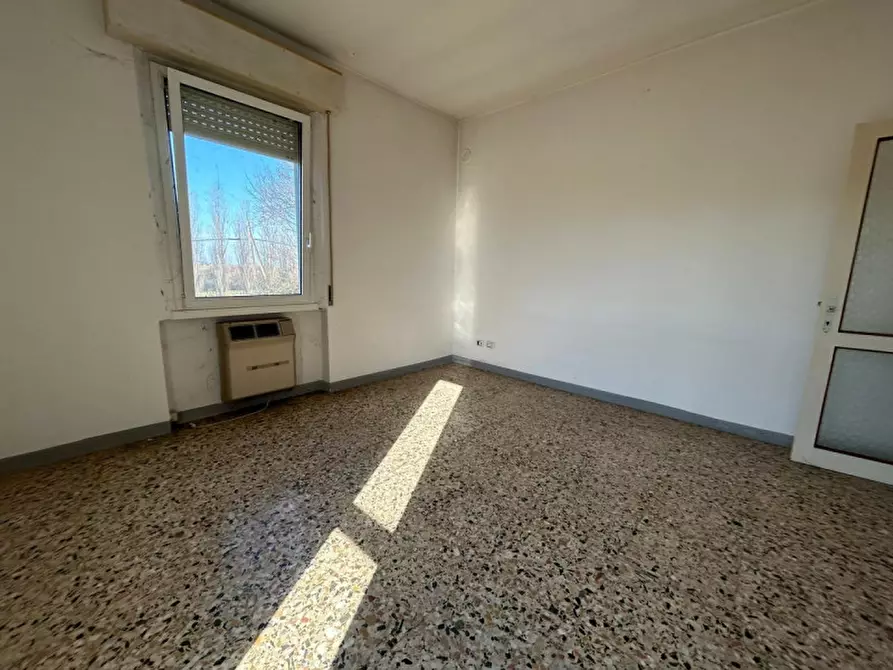 Immagine 3 di Casa indipendente in vendita  in Strada Provinciale 60 a Sorbolo Mezzani