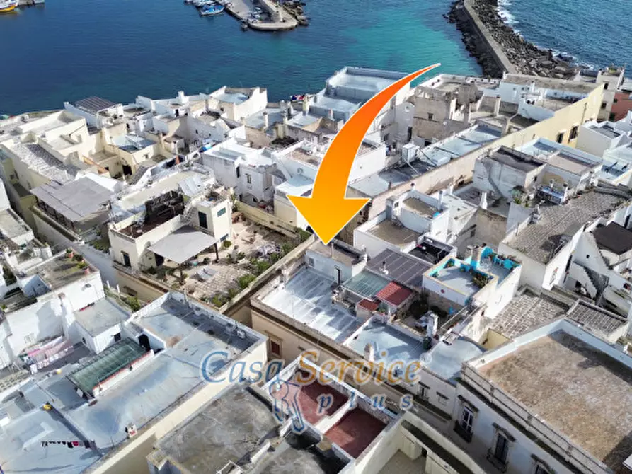 Immagine 2 di Appartamento in vendita  in Via De Tomasi a Gallipoli