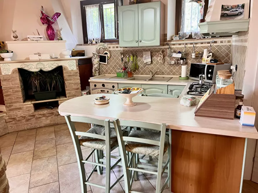 Immagine 8 di Rustico / casale in vendita  in Strada Mazzola Levante a San Secondo Parmense