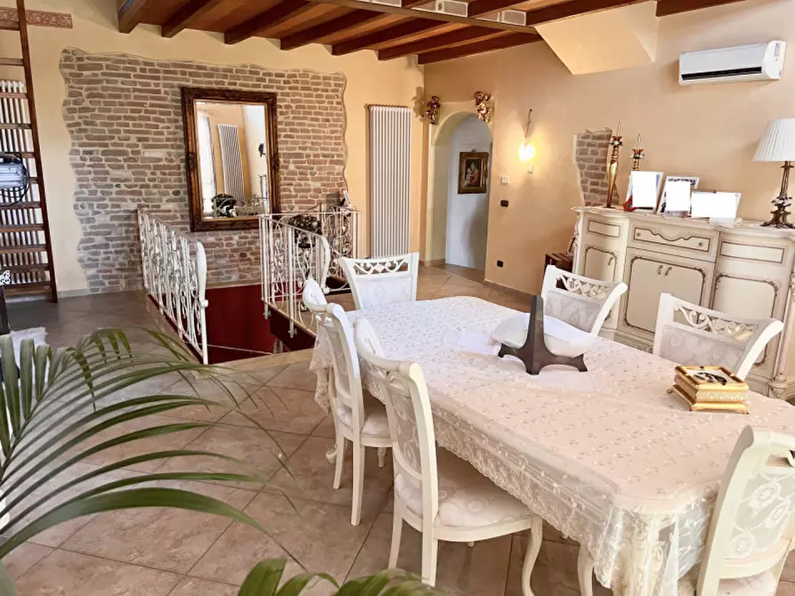 Immagine 13 di Rustico / casale in vendita  in Strada Mazzola Levante a San Secondo Parmense