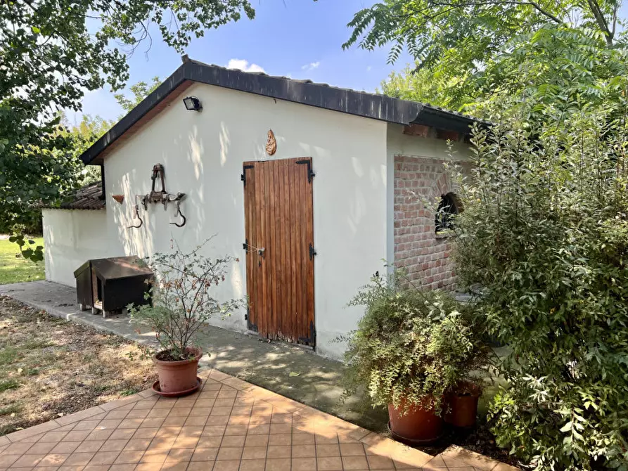 Immagine 24 di Rustico / casale in vendita  in Strada Mazzola Levante a San Secondo Parmense
