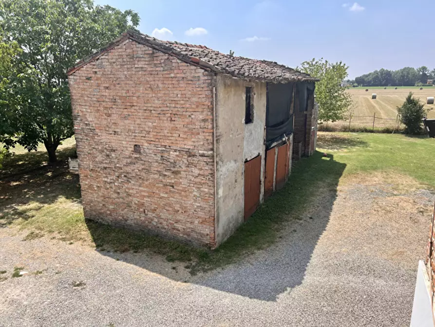 Immagine 26 di Rustico / casale in vendita  in Strada Mazzola Levante a San Secondo Parmense