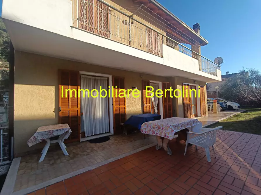 Immagine 2 di Casa bifamiliare in vendita  in porra ventimiglia a Ventimiglia