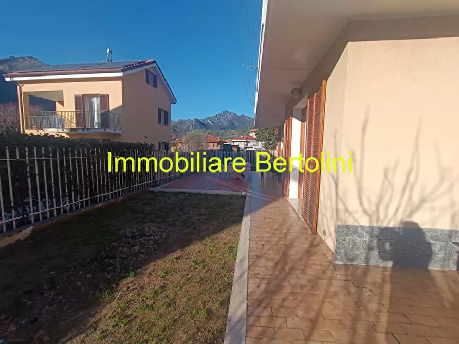 Immagine 11 di Casa bifamiliare in vendita  in porra ventimiglia a Ventimiglia