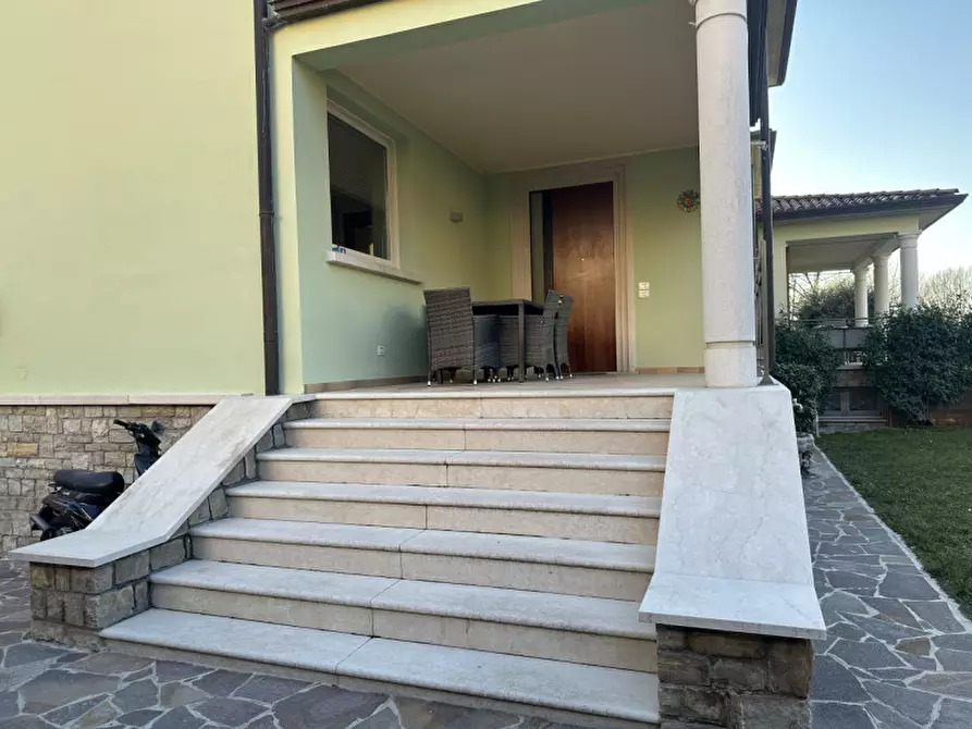 Immagine 5 di Casa bifamiliare in vendita  in via cave 81/c a Botticino