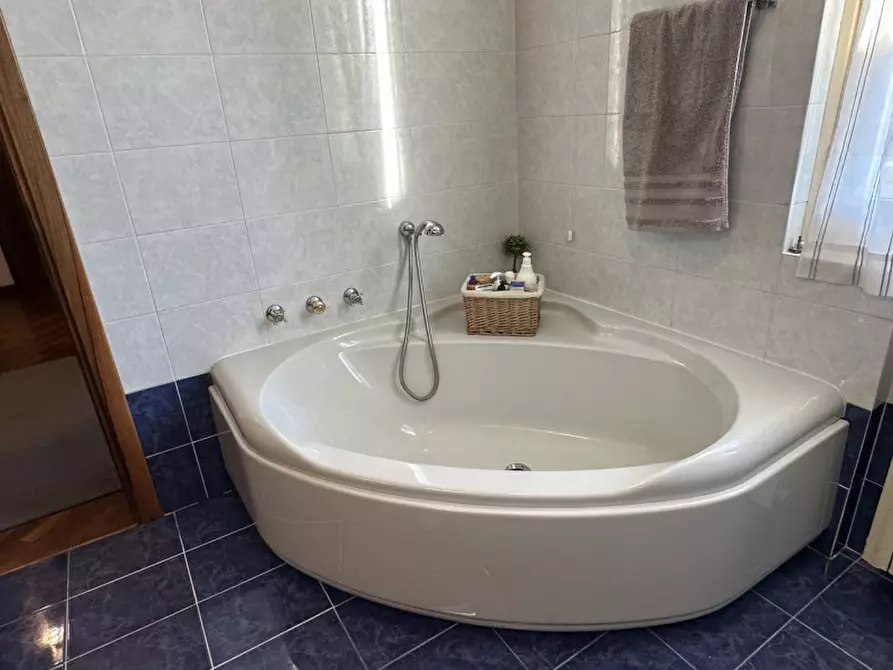 Immagine 53 di Casa bifamiliare in vendita  in via cave 81/c a Botticino