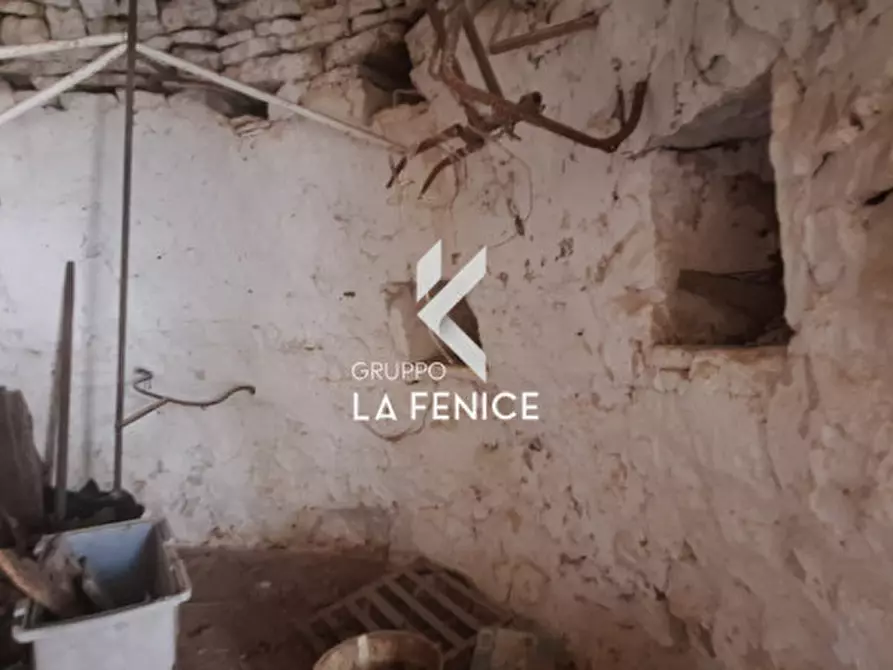 Immagine 22 di Rustico / casale in vendita  in contrada Battaglini a Locorotondo