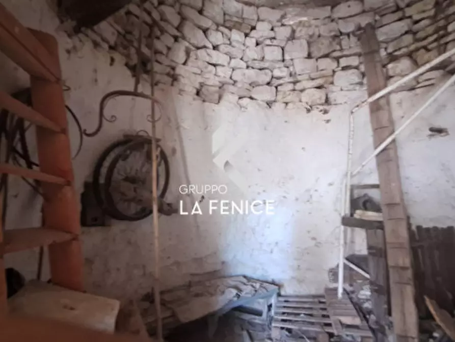 Immagine 23 di Rustico / casale in vendita  in contrada Battaglini a Locorotondo