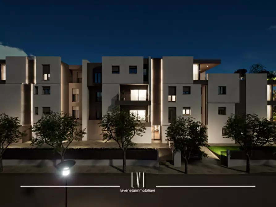 Immagine 8 di Appartamento in vendita  in via Donizetti 28 a Jesolo