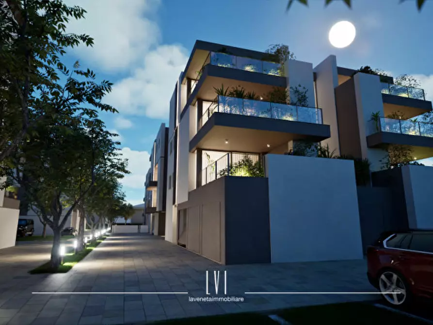 Immagine 10 di Appartamento in vendita  in via Donizetti 28 a Jesolo