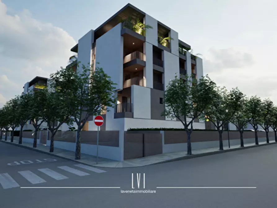 Immagine 13 di Appartamento in vendita  in via Donizetti 28 a Jesolo