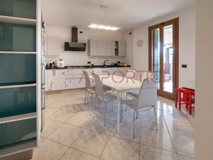 Immagine 2 di Appartamento in vendita  in Via Gabriele D'Annunzio a Piove Di Sacco