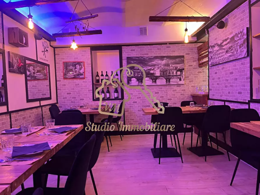 Immagine 5 di Attività commerciale in vendita  in Via Braccianese Claudia 95 a Roma