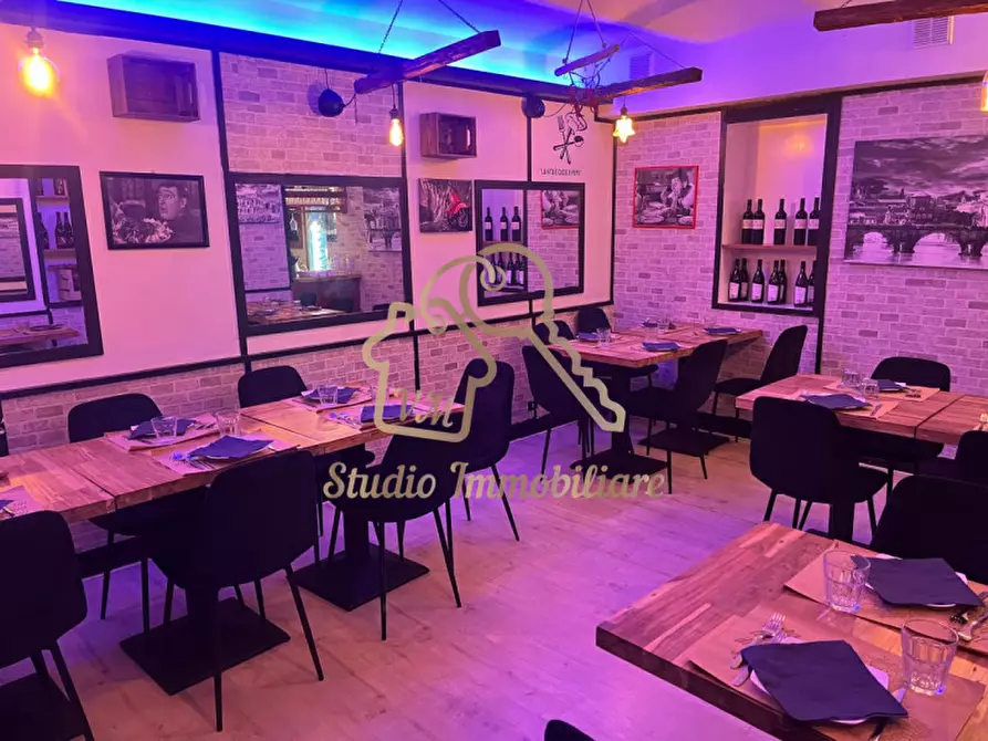 Immagine 6 di Attività commerciale in vendita  in Via Braccianese Claudia 95 a Roma