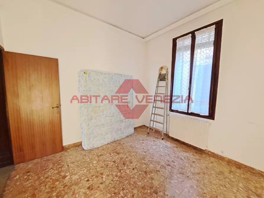 Immagine 6 di Appartamento in vendita  in Castello 1450 a Venezia