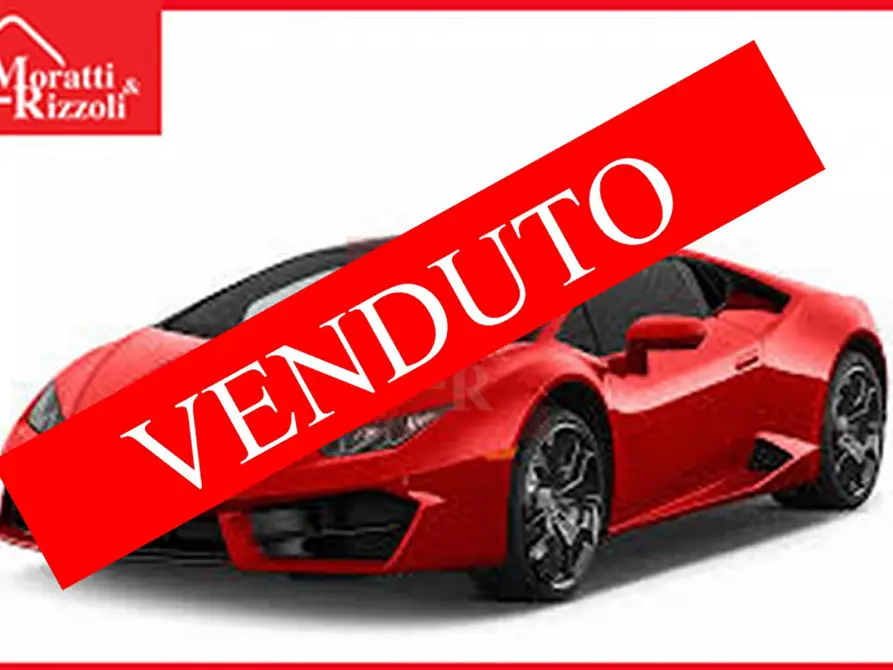 Immagine 1 di Garage in vendita  in Via Cividale 46 a Lignano Sabbiadoro