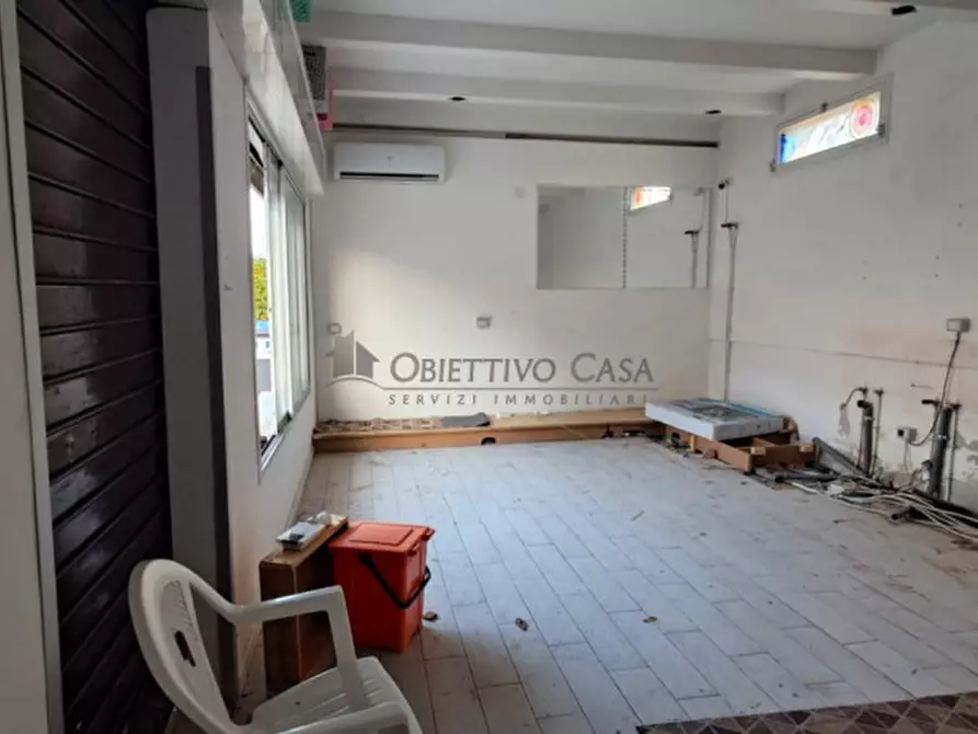 Immagine 5 di Negozio in vendita  in Riviera Martiri della Libertà a Dolo