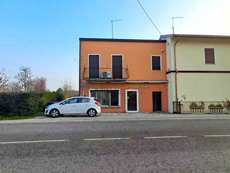 Immagine 17 di Negozio in vendita  in Riviera Martiri della Libertà a Dolo