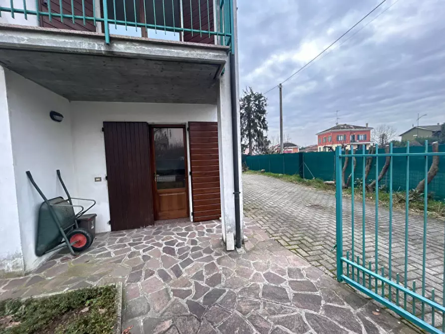 Immagine 24 di Casa bifamiliare in vendita  in Via Garibaldi a Sorbolo Mezzani