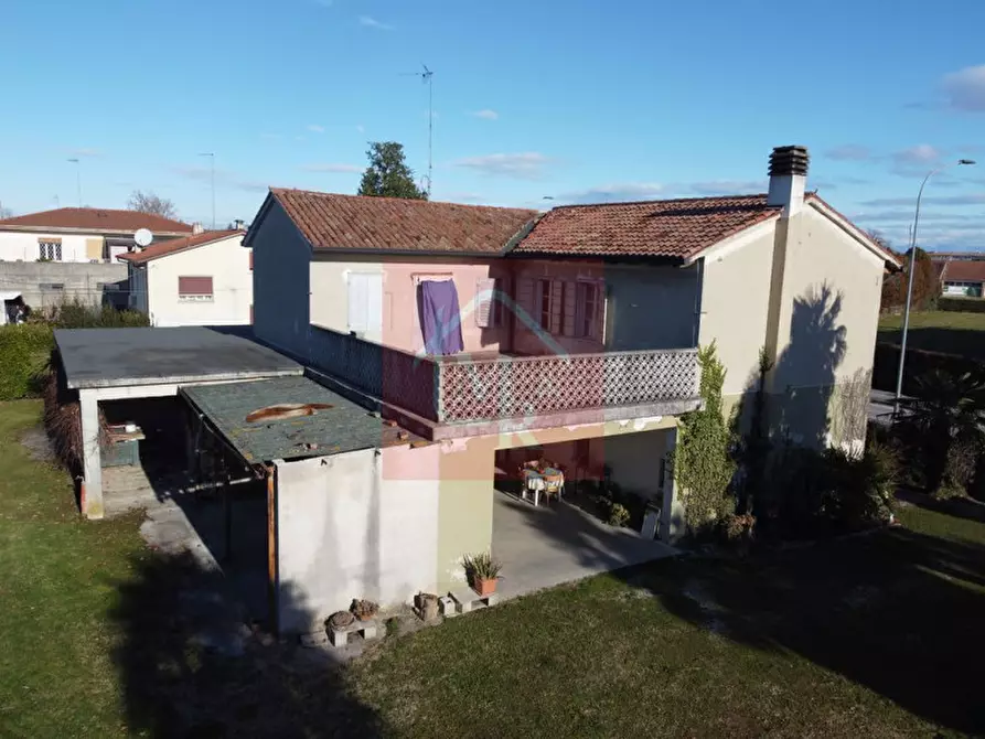 Immagine 9 di Casa indipendente in vendita  in Via Aquileia 112 a Cervignano Del Friuli