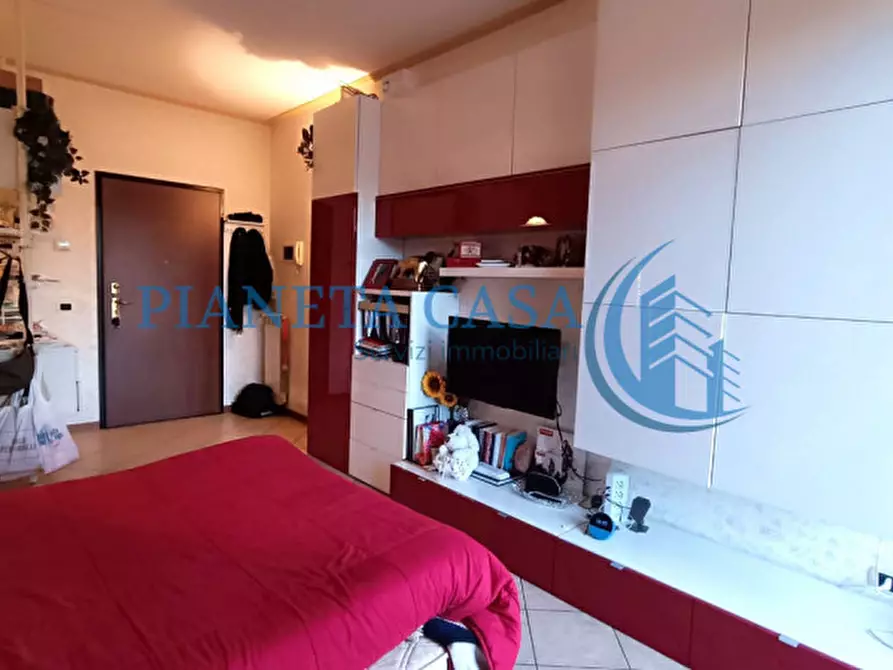 Immagine 2 di Appartamento in vendita  in Piazzale Cimitero Maggiore 12 Milano a Milano