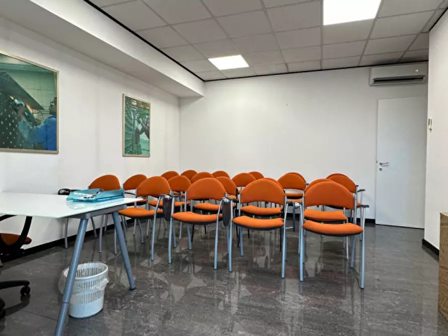 Immagine 5 di Ufficio in affitto  in Via dei Lavoratori a Buccinasco