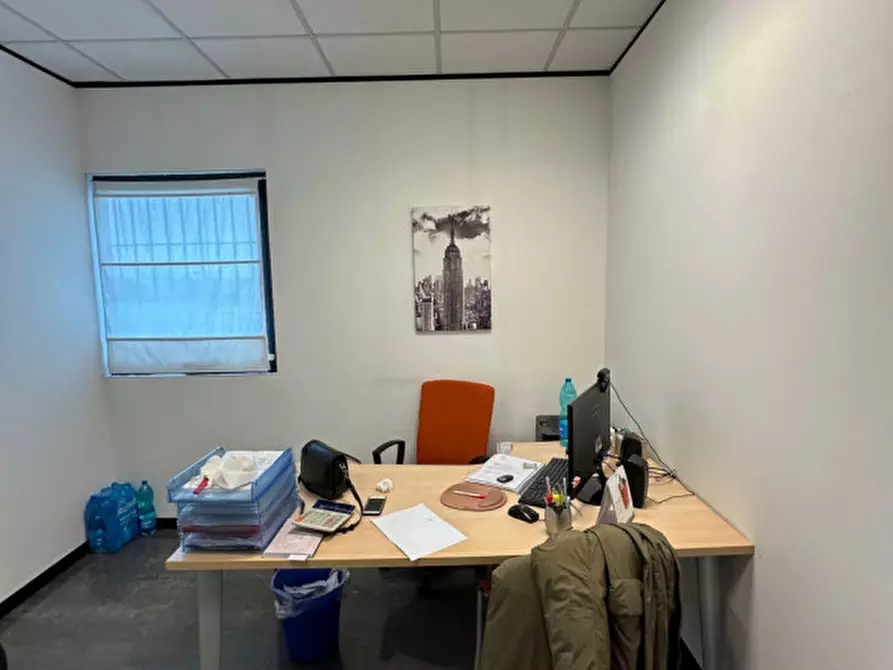 Immagine 14 di Ufficio in affitto  in Via dei Lavoratori a Buccinasco