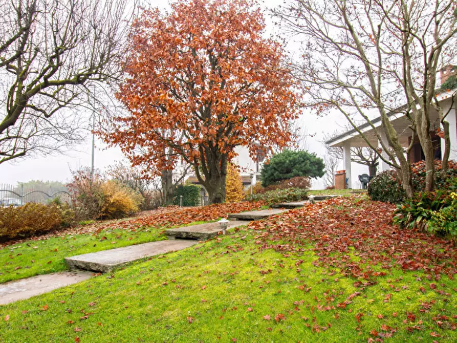 Immagine 4 di Villa in vendita  in Bosconero a Bosconero