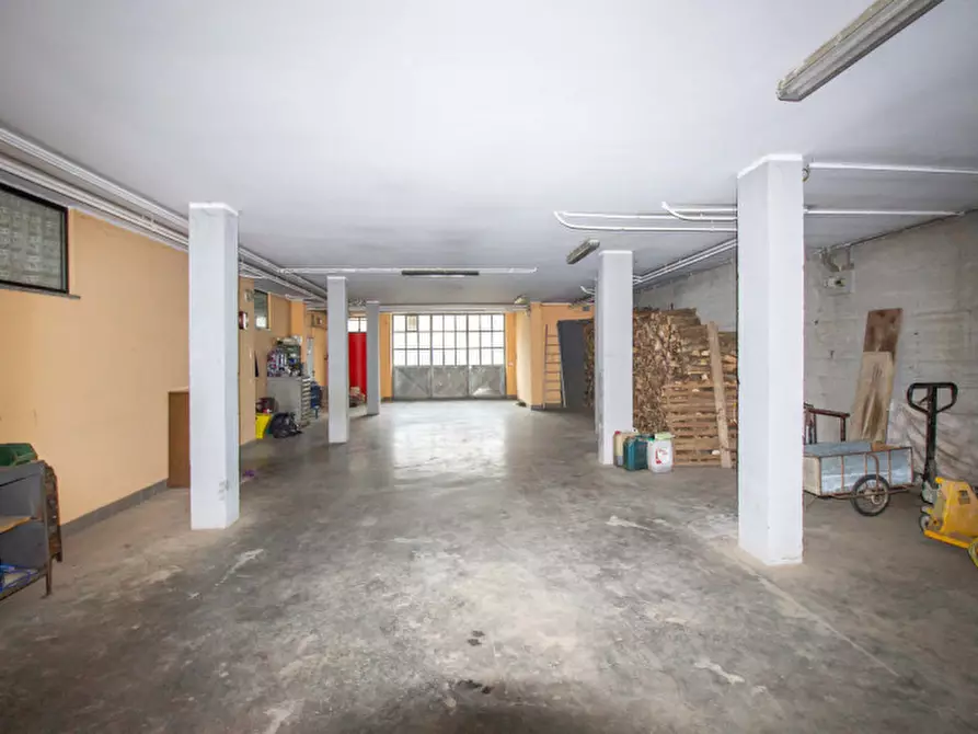 Immagine 31 di Villa in vendita  in Bosconero a Bosconero